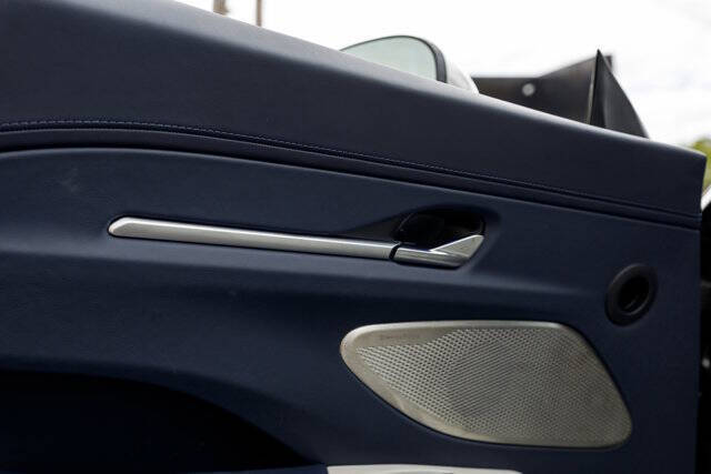 2026 Aston Martin Vantage Roadster