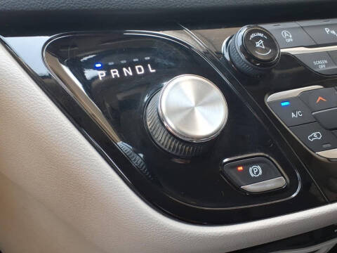 2017 Chrysler Pacifica Touring-L Plus