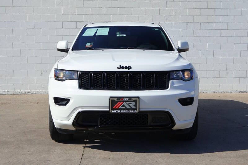 2018 Jeep Grand Cherokee Altitude