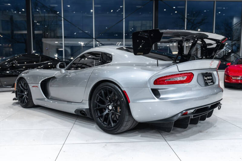 2017 Dodge Viper GTC