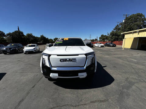 2025 GMC Sierra EV Denali
