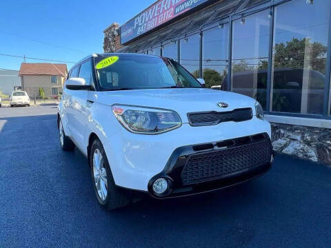 2016 Kia Soul +