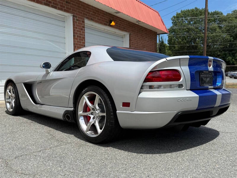 2010 Dodge Viper SRT-10
