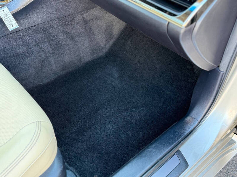 2014 Toyota Avalon Limited