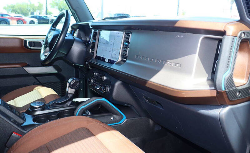 2022 Ford Bronco Outer Banks