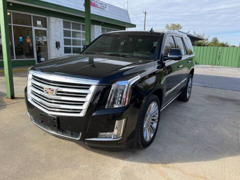 2016 Cadillac Escalade for sale at Auto Outlet Inc. in Houston TX