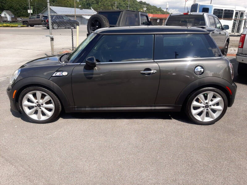 2013 MINI Hardtop for sale at Green Tree Motors in Elizabethton TN