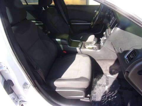 2015 Dodge Charger SE