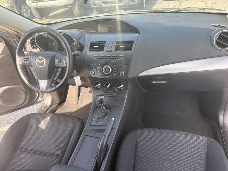 2012 Mazda MAZDA3 i Touring