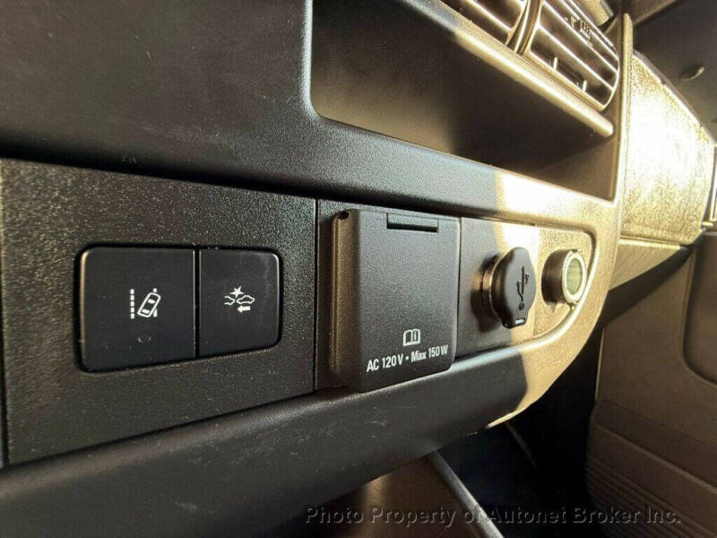 2020 Chevrolet Express 3500