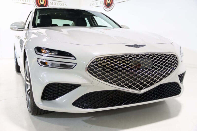2025 Genesis G70