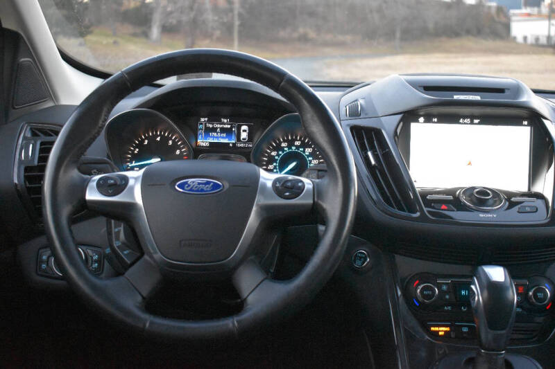 2016 Ford Escape Titanium