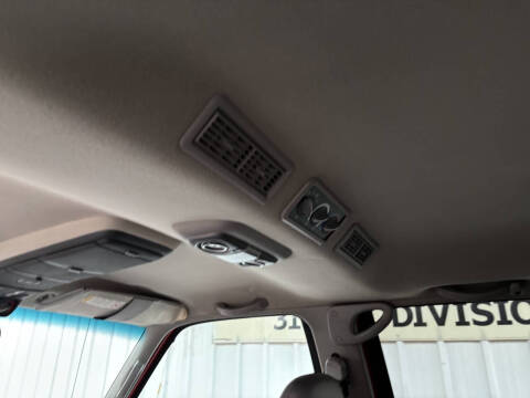 1999 Chevrolet Suburban C2500 LS