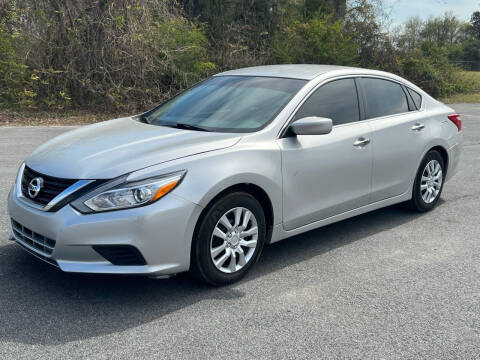 2016 Nissan Altima for sale at JR Motors in Monroe GA
