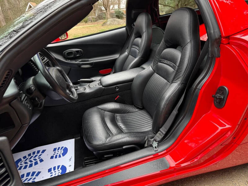 2004 Chevrolet Corvette