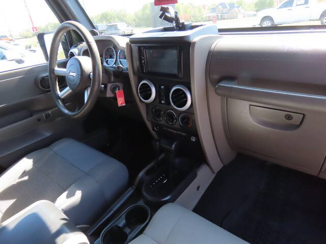 2008 Jeep Wrangler Unlimited for sale at Modern Automotive Group LLC in Lafayette, TN