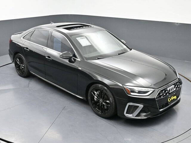 2022 Audi A4 quattro S line Prem Plus 45 TFSI