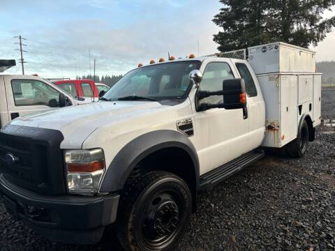 2009 Ford 450 service truck for sale at DirtWorx Equipment - Trucks in Woodland WA