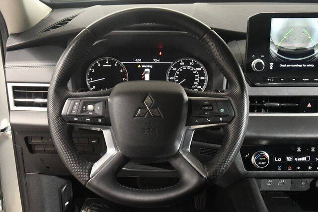 2022 Mitsubishi Outlander SEL