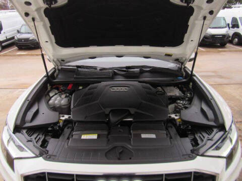 2022 Audi Q8 quattro Premium 55 TFSI