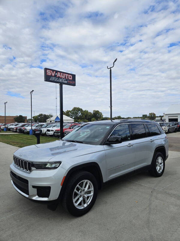 2023 Jeep Grand Cherokee L Laredo's photo