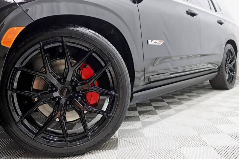 2024 Cadillac Escalade-V