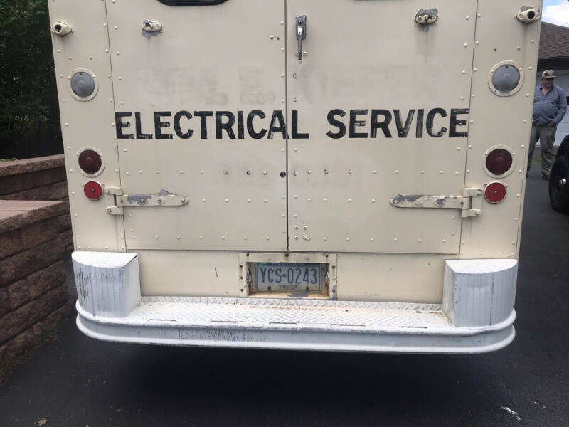 1984 GMC Forward Control Chassis