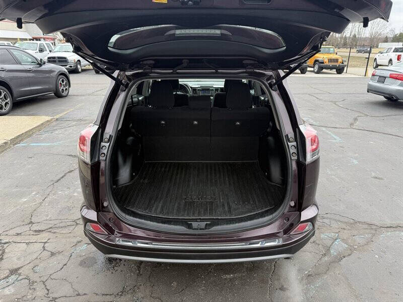2017 Toyota RAV4 XLE