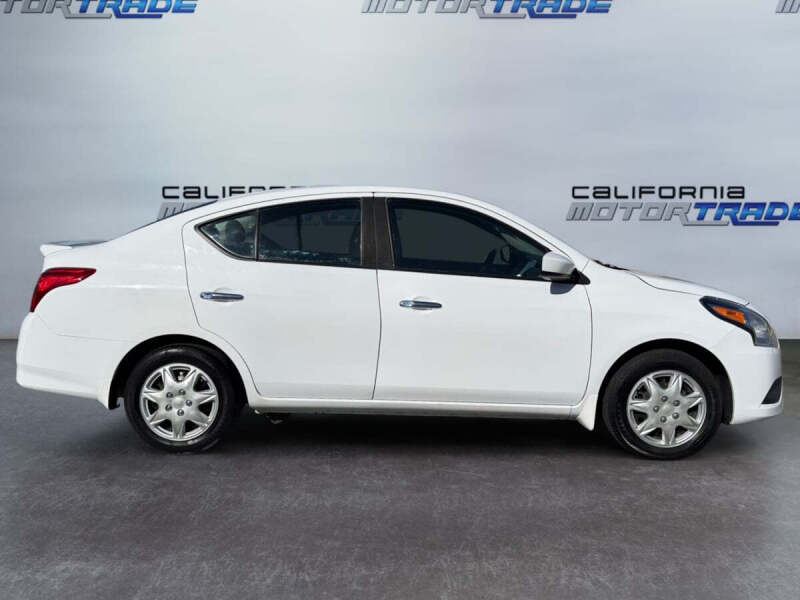 2018 Nissan Versa