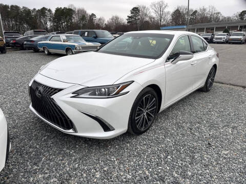 2023 Lexus ES 300h