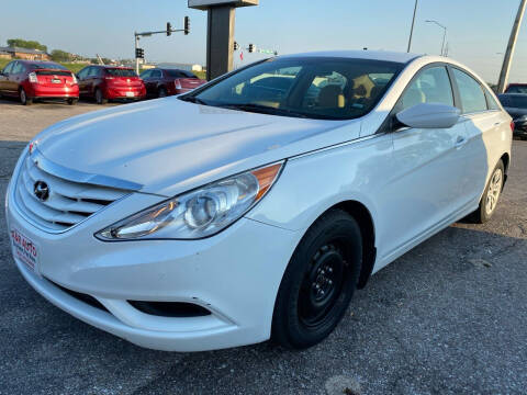 2011 Hyundai Sonata for sale at A & R AUTO SALES in Lincoln NE