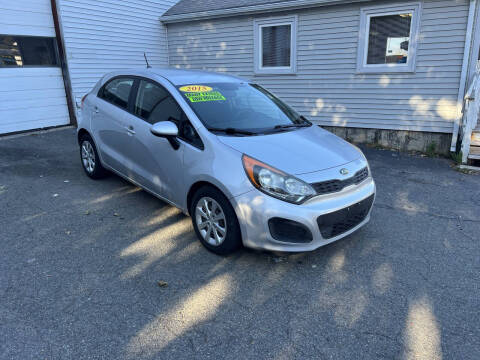 2015 Kia Rio 5-Door LX