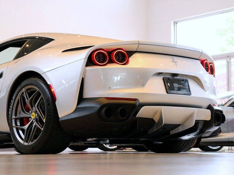 2019 Ferrari 812 Superfast