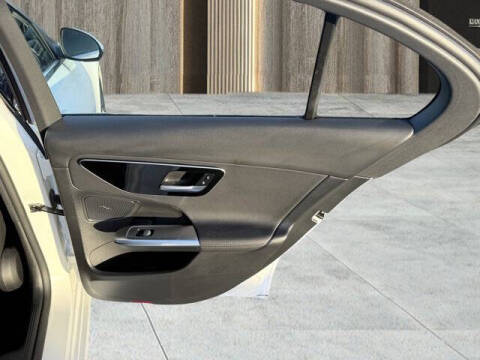 2023 Mercedes-Benz C-Class C 300