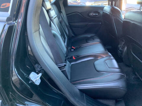 2019 Jeep Cherokee Trailhawk