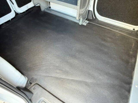 2021 Nissan NV200 SV