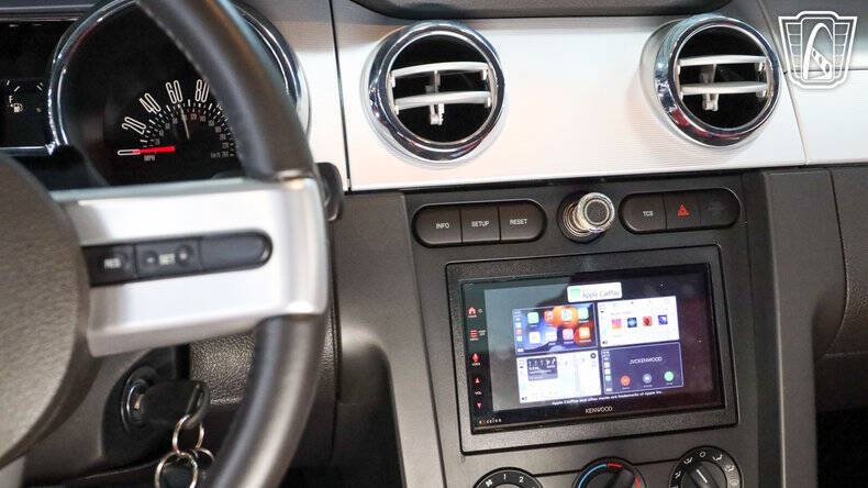 2005 Ford Mustang