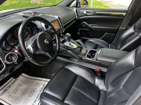 2012 Porsche Cayenne Tiptronic
