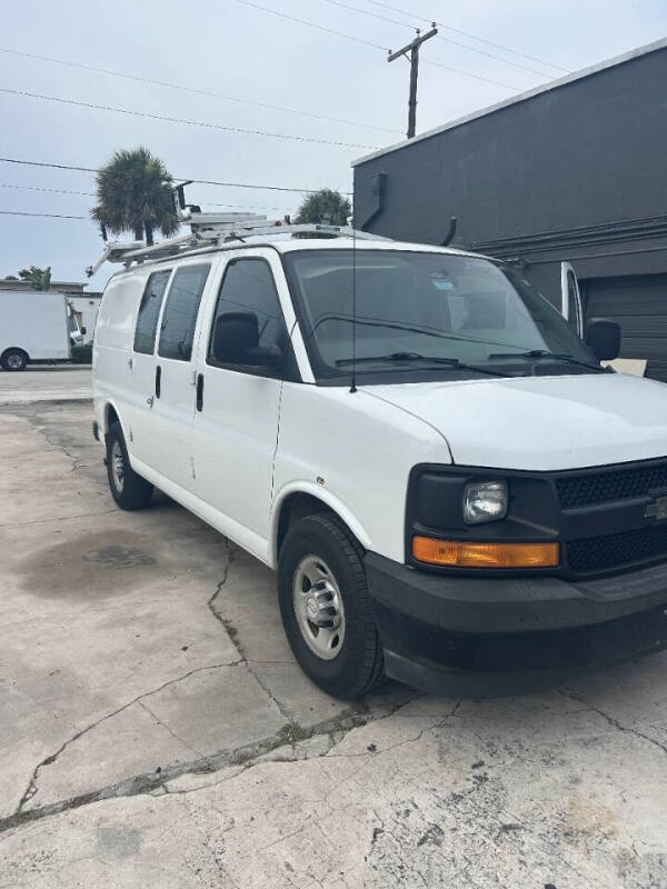2017 Chevrolet Express 2500