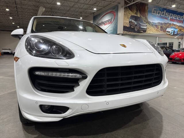 2013 Porsche Cayenne GTS