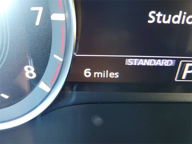 2025 Infiniti QX55 Essential