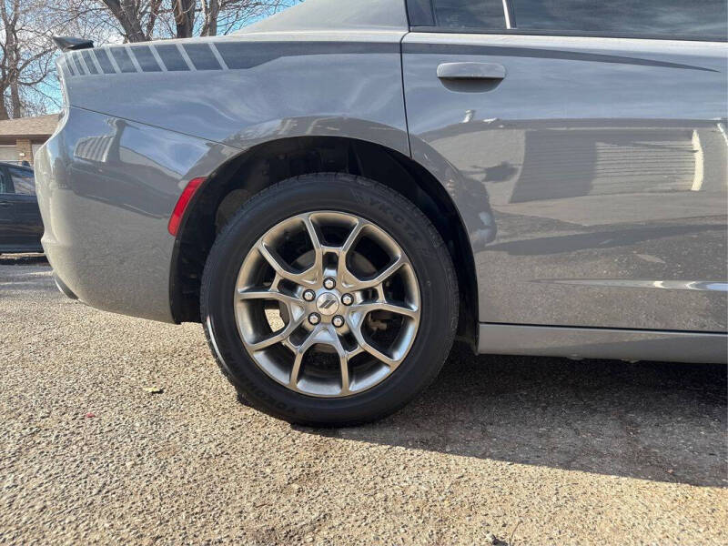 2017 Dodge Charger SXT