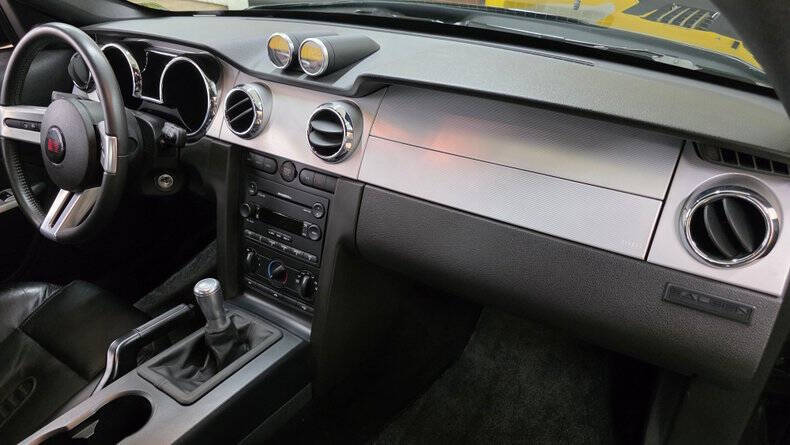 2005 Ford Mustang