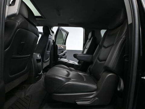 2019 Cadillac Escalade ESV Luxury
