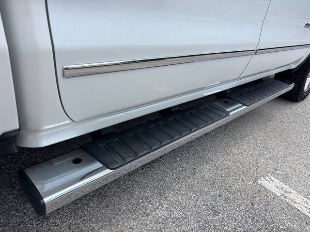 2017 GMC Sierra 1500 18