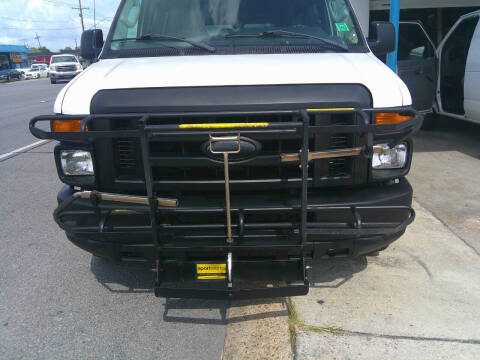 2014 Ford E-Series E-150