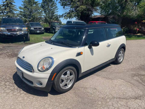 2010 MINI Cooper Clubman for sale at COUNTRYSIDE AUTO INC in Austin MN