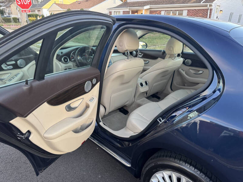 2017 Mercedes-Benz C-Class C 300 Luxury 4MATIC