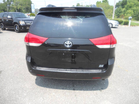 2012 Toyota Sienna XLE 7-Passenger