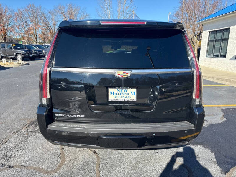 2016 Cadillac Escalade Premium Collection